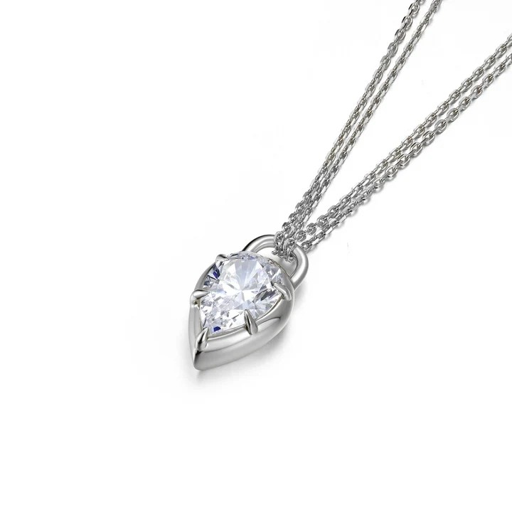Silver Fashion Necklace