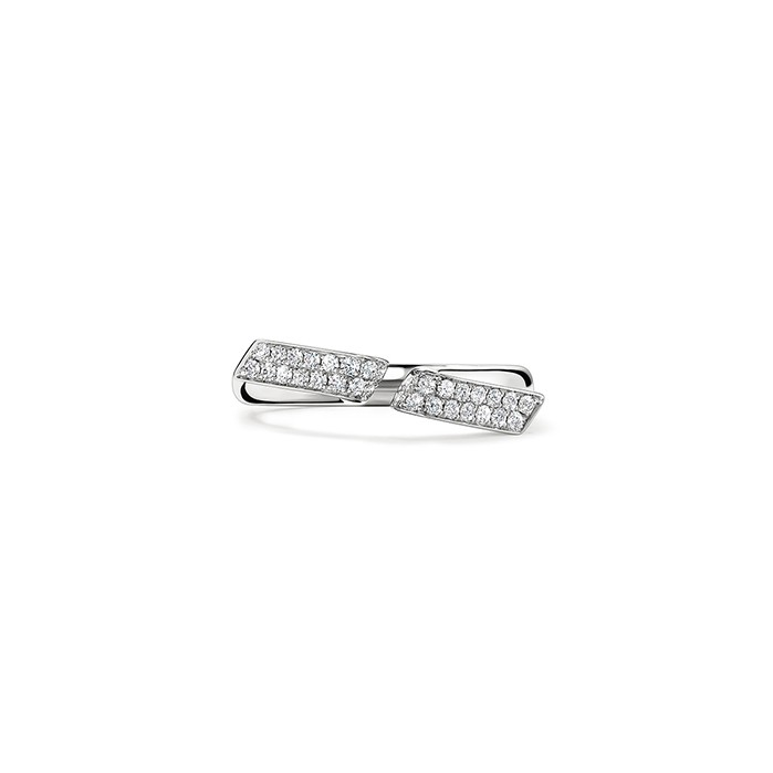 18K White Gold Diamond Contemporary Ring