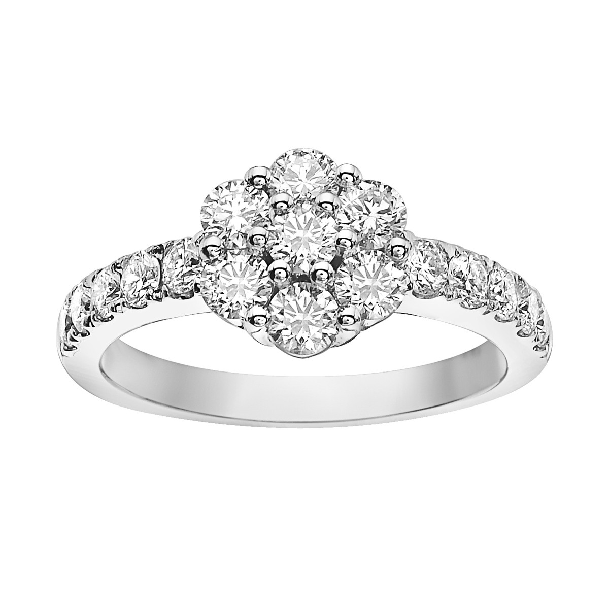 18K White Gold Diamond Cluster Ring