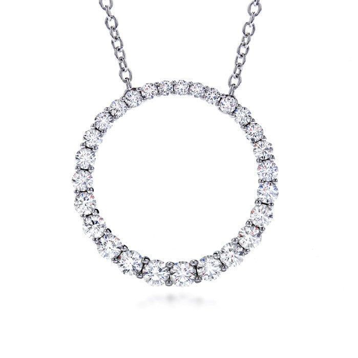 18K White Gold Diamond Circle Pendant