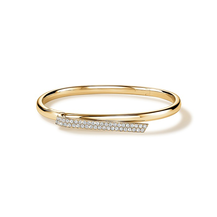 18K Polished Yellow Gold Diamond Bangle Bracelet