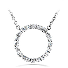 18K White Gold Diamond Circle Pendant